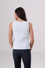 גופיה עם רקמת לוגו 