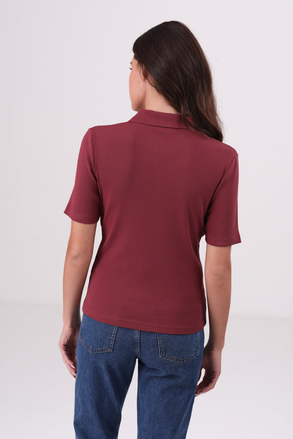 חולצת פולו ריב עם שרוולים קצרים