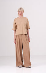 חולצת טי אוברסייז עם לוגו רקום