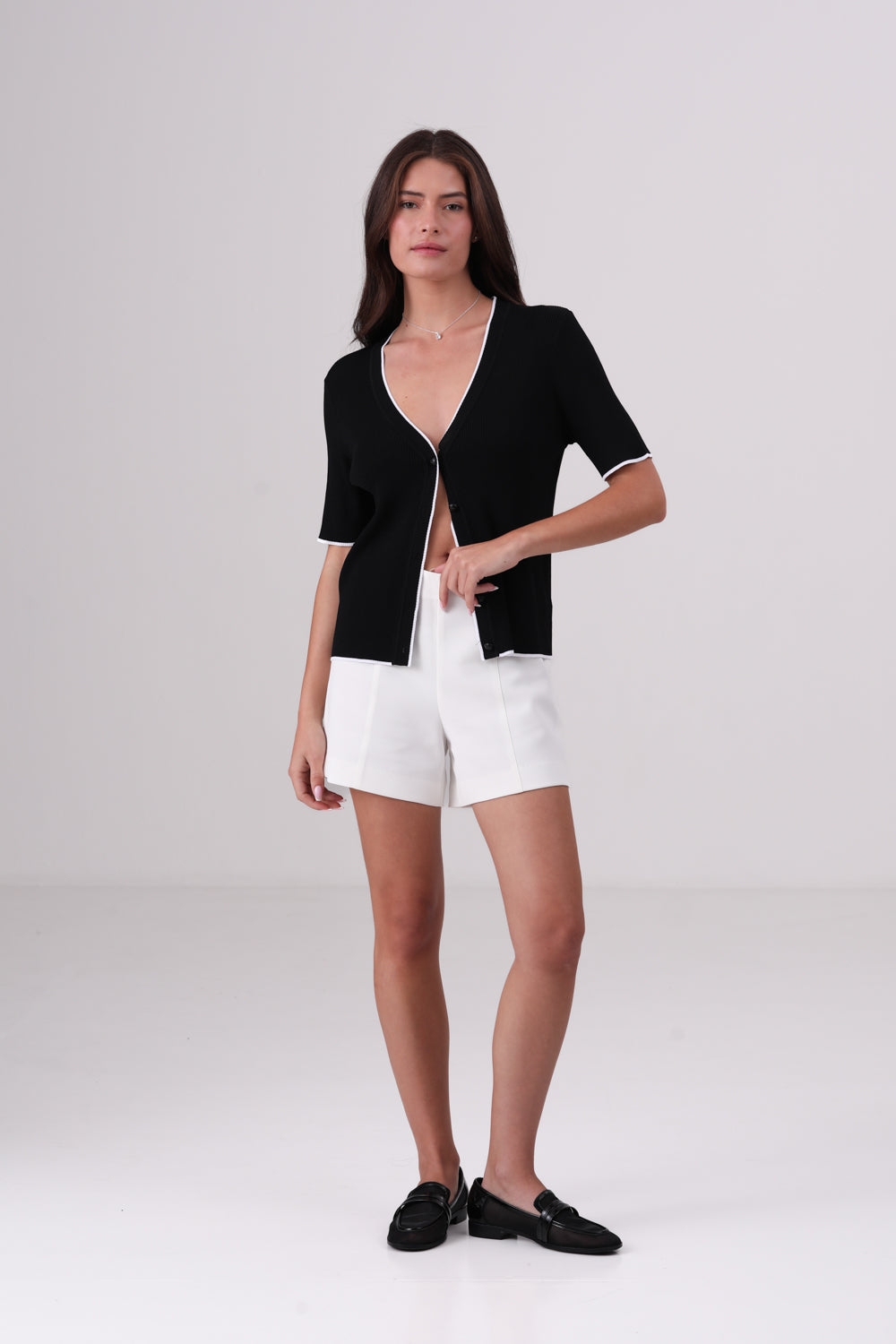 קרדיגן סריג קצר לנשים