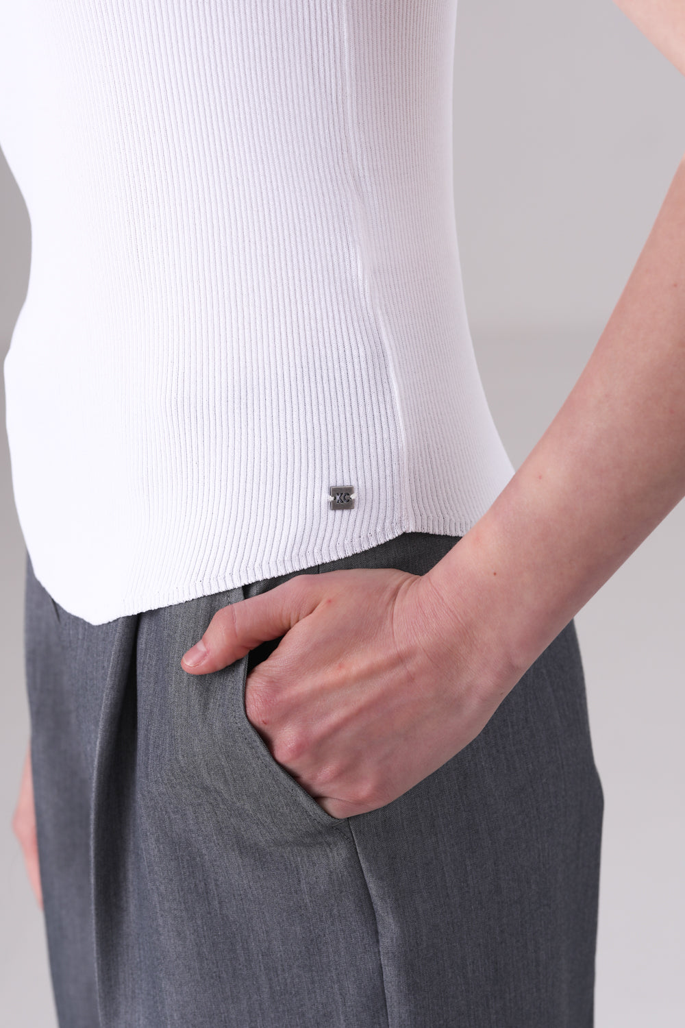 גופיית ריב לנשים