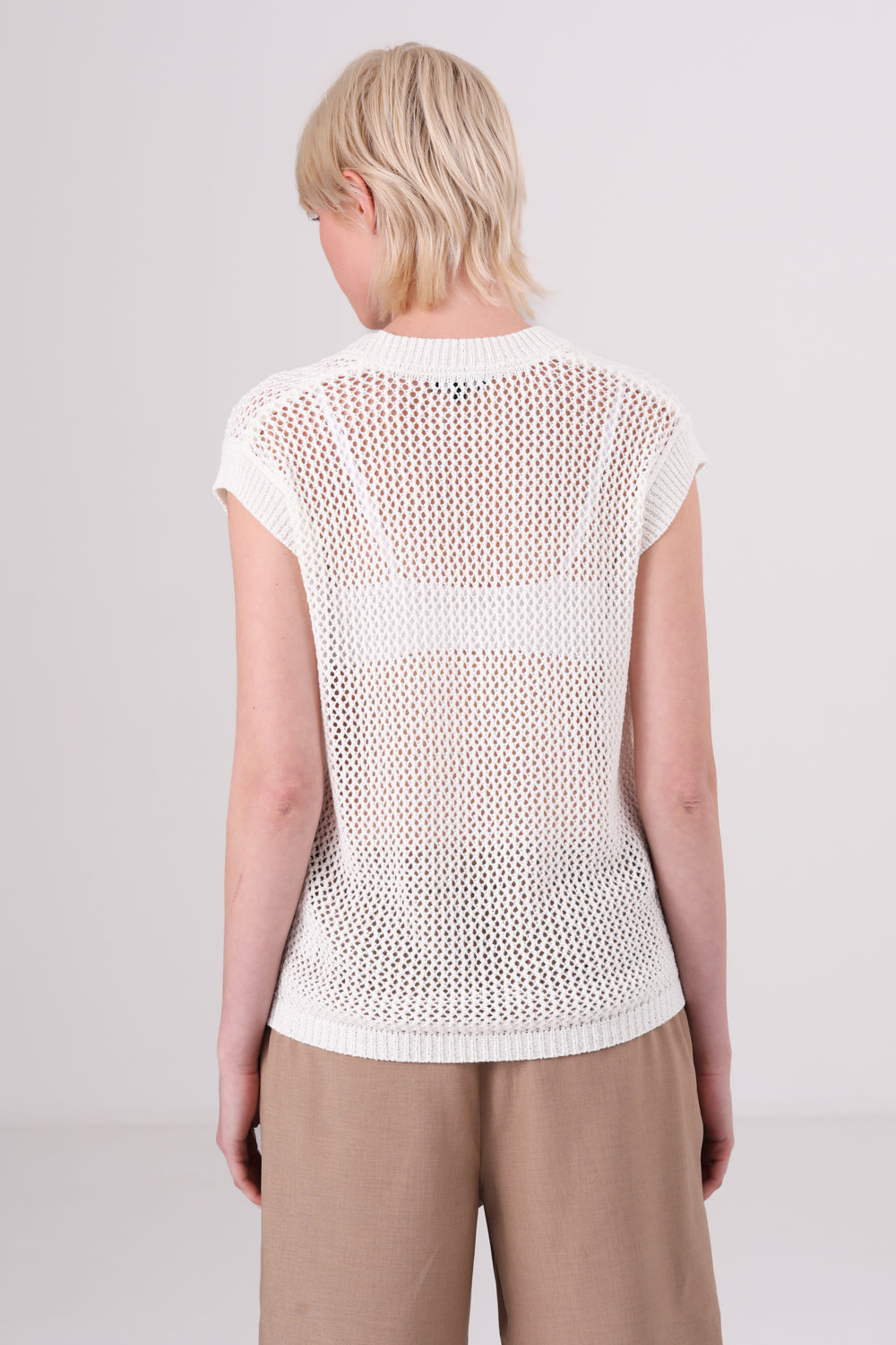 חולצת קרושט שרוול קצר לנשים