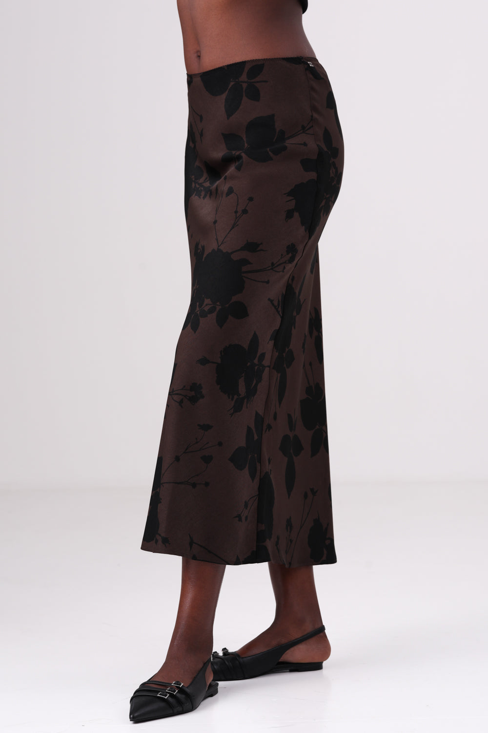 חצאית עם הדפס פרחוני לנשים