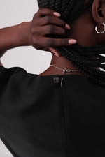 שמלה עם כיווצים לנשים