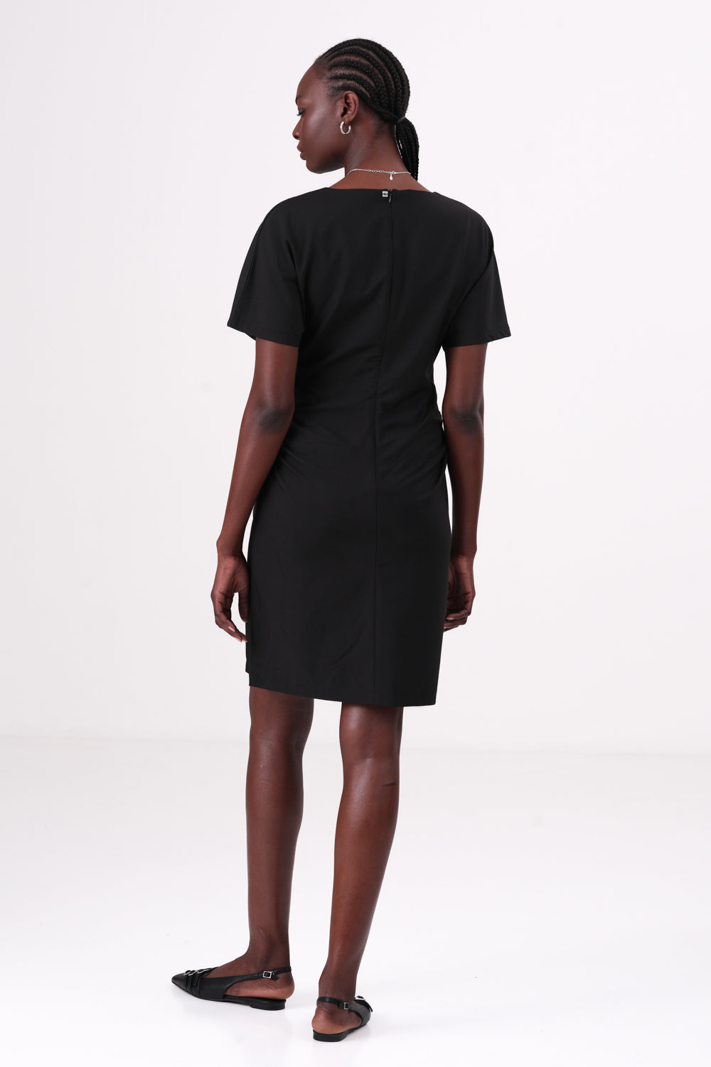 שמלה עם כיווצים לנשים