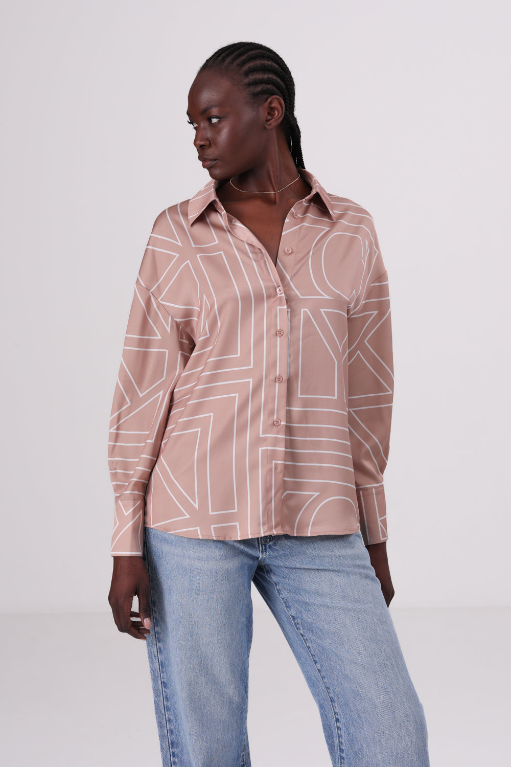 חולצה מכופתרת עם הדפס לוגו