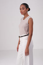 גופיית ז'קארד בגזרה ישרה