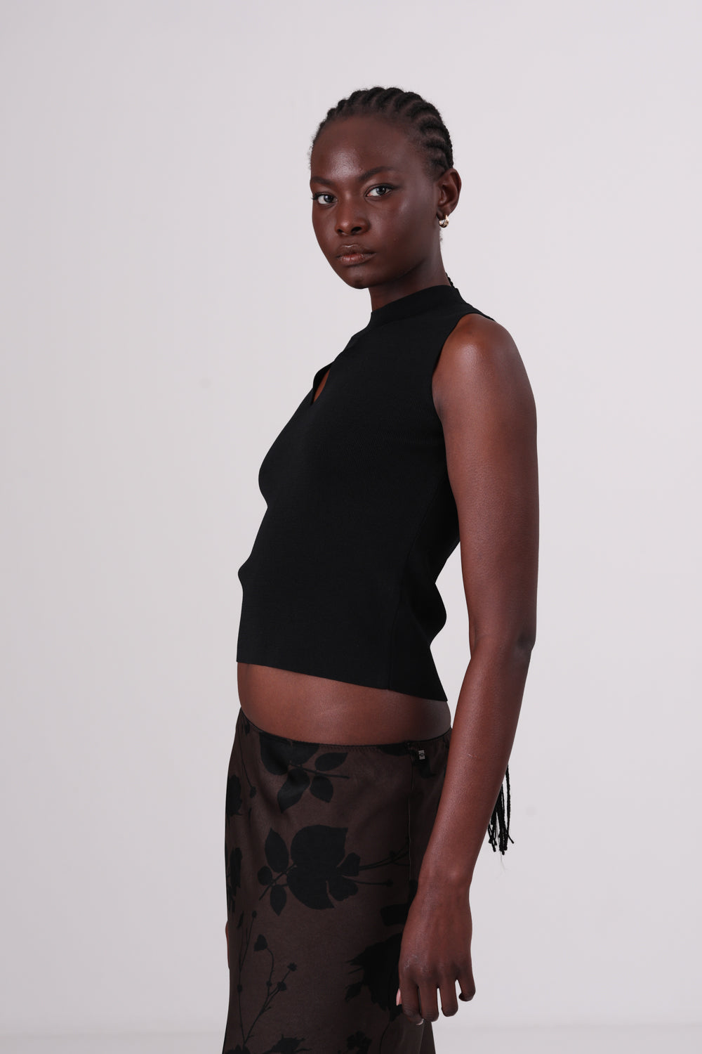 גופיית סריג עם לולאה