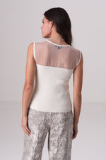 גופיית סריג שקופה חלקית