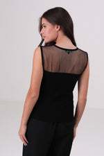 גופיית סריג שקופה חלקית