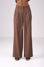 מכנסים רחבים עם קפלים לנשים