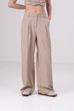 מכנסים רחבים עם קפלים לנשים