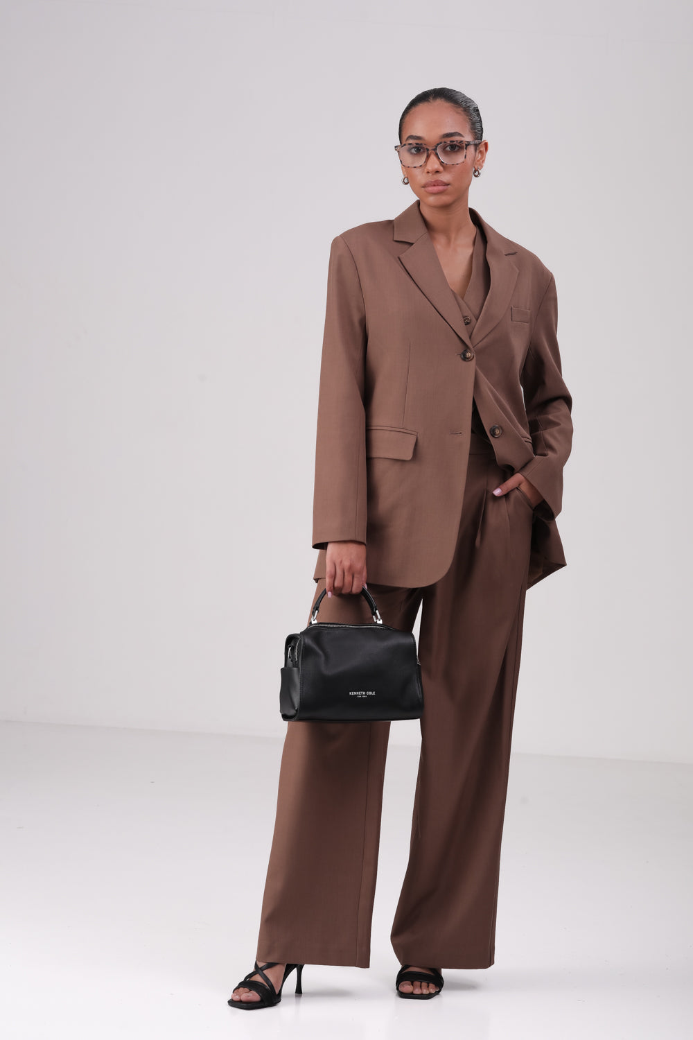 בליזר אוברסייז לנשים