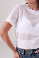 חולצת סריג עם שרוולים קצרים לנשים