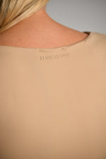 טופ אלסטי ללא מפתח לנשים