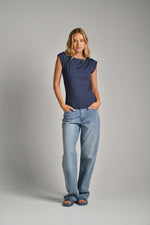 טופ אלסטי ללא מפתח לנשים