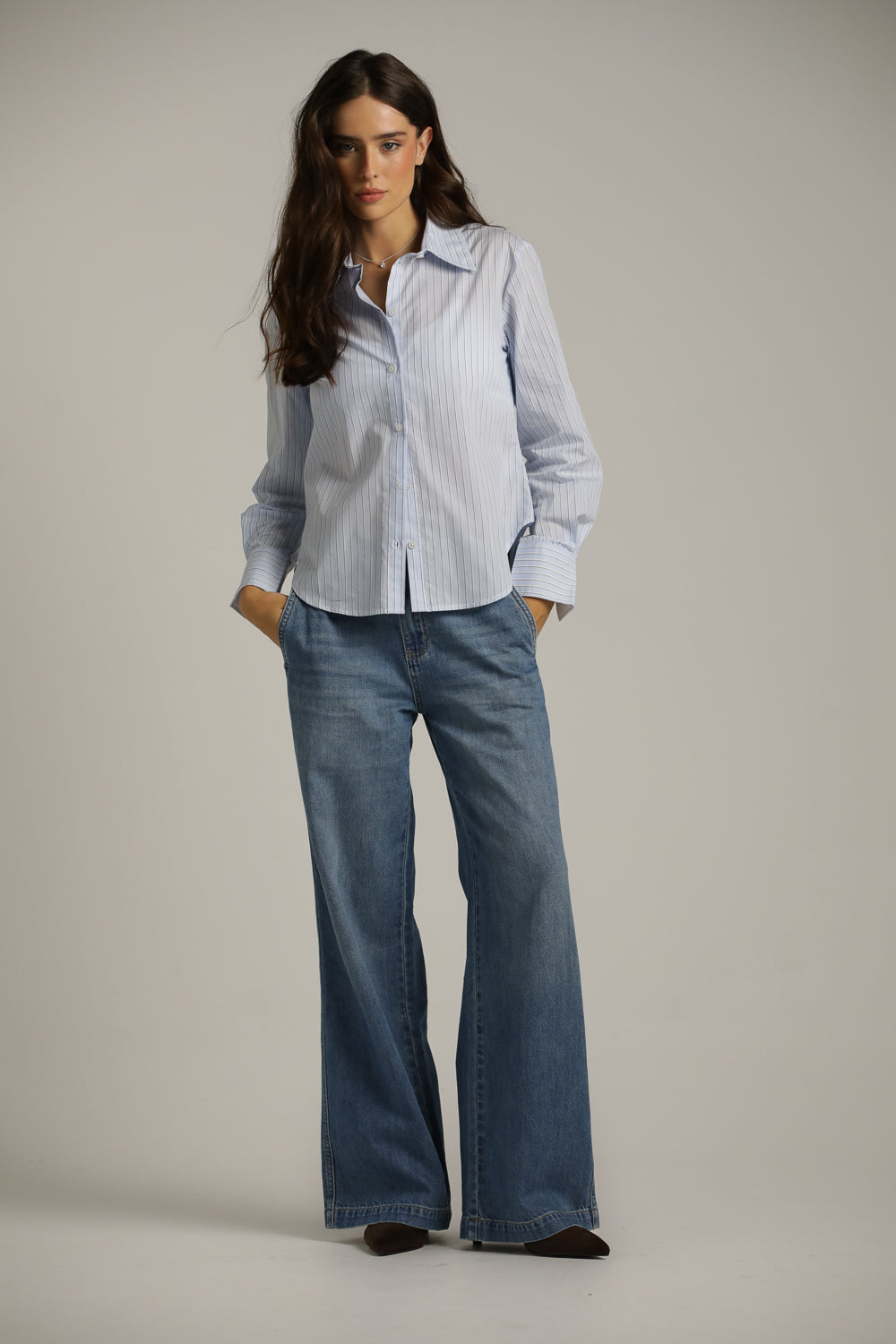 חולצה מכופתרת בטקסטורת פסים | קנת קול