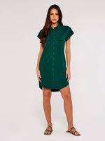 שמלת מיני עם כפתורים בצבע ירוק - MASHBIR//365