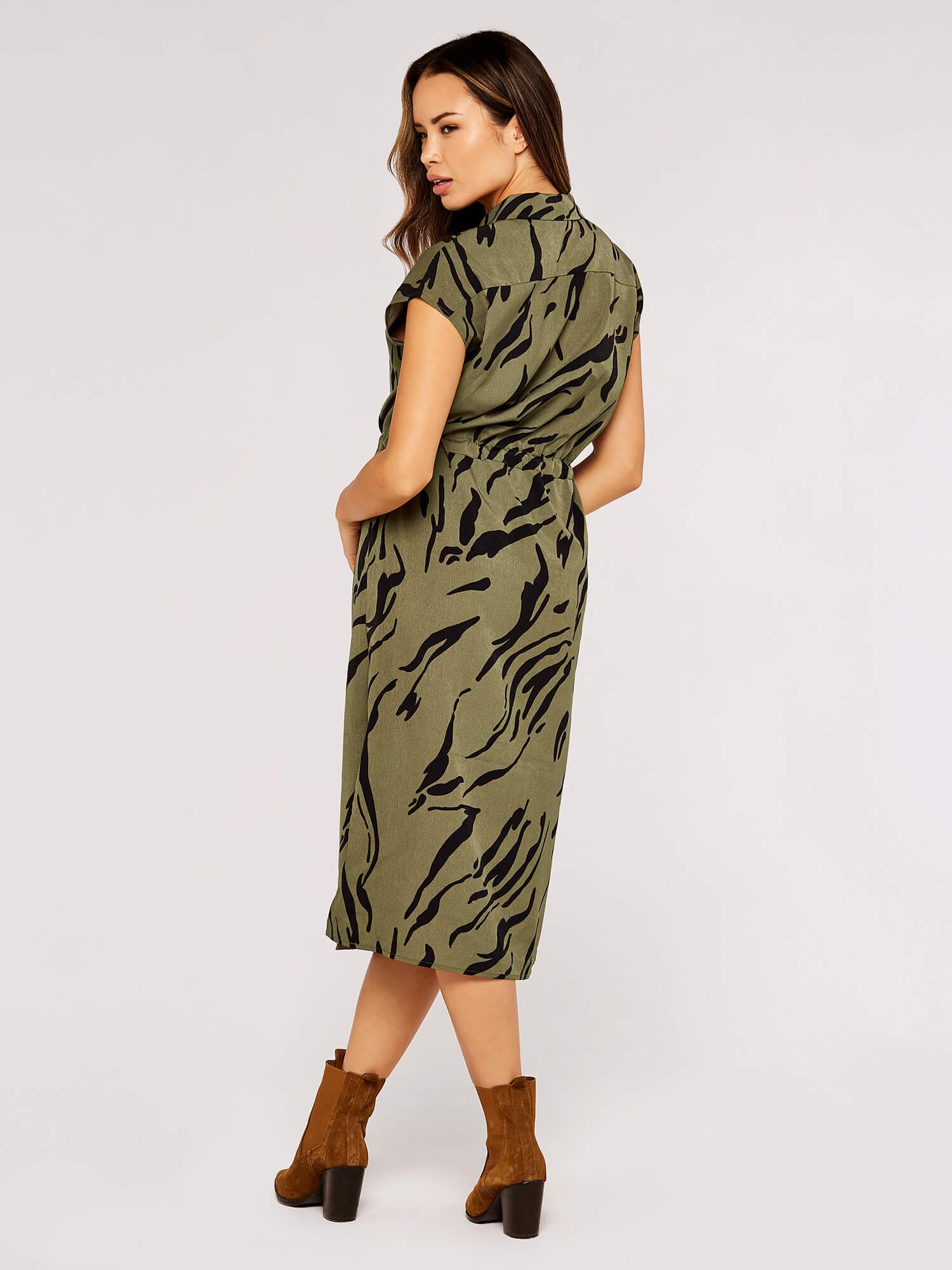 שמלת מידי בצבע ירוק זית - MASHBIR//365