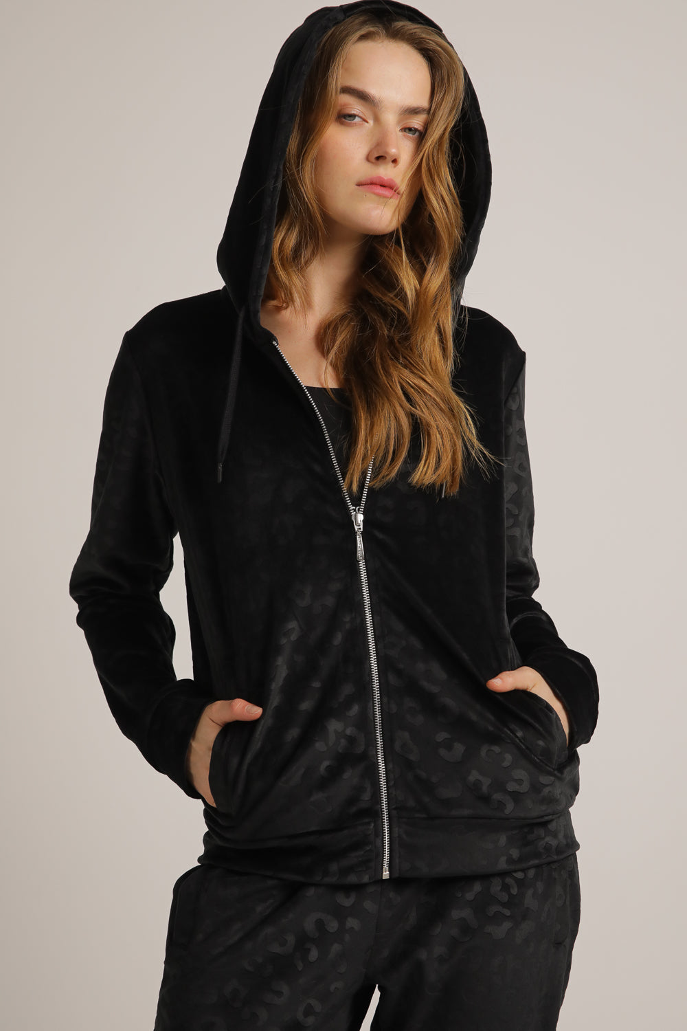 סווטשירט קטיפה עם רוכסן | קנת קול