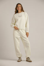 סווטשירט ממותג בגזרת קרופ | קנת קול