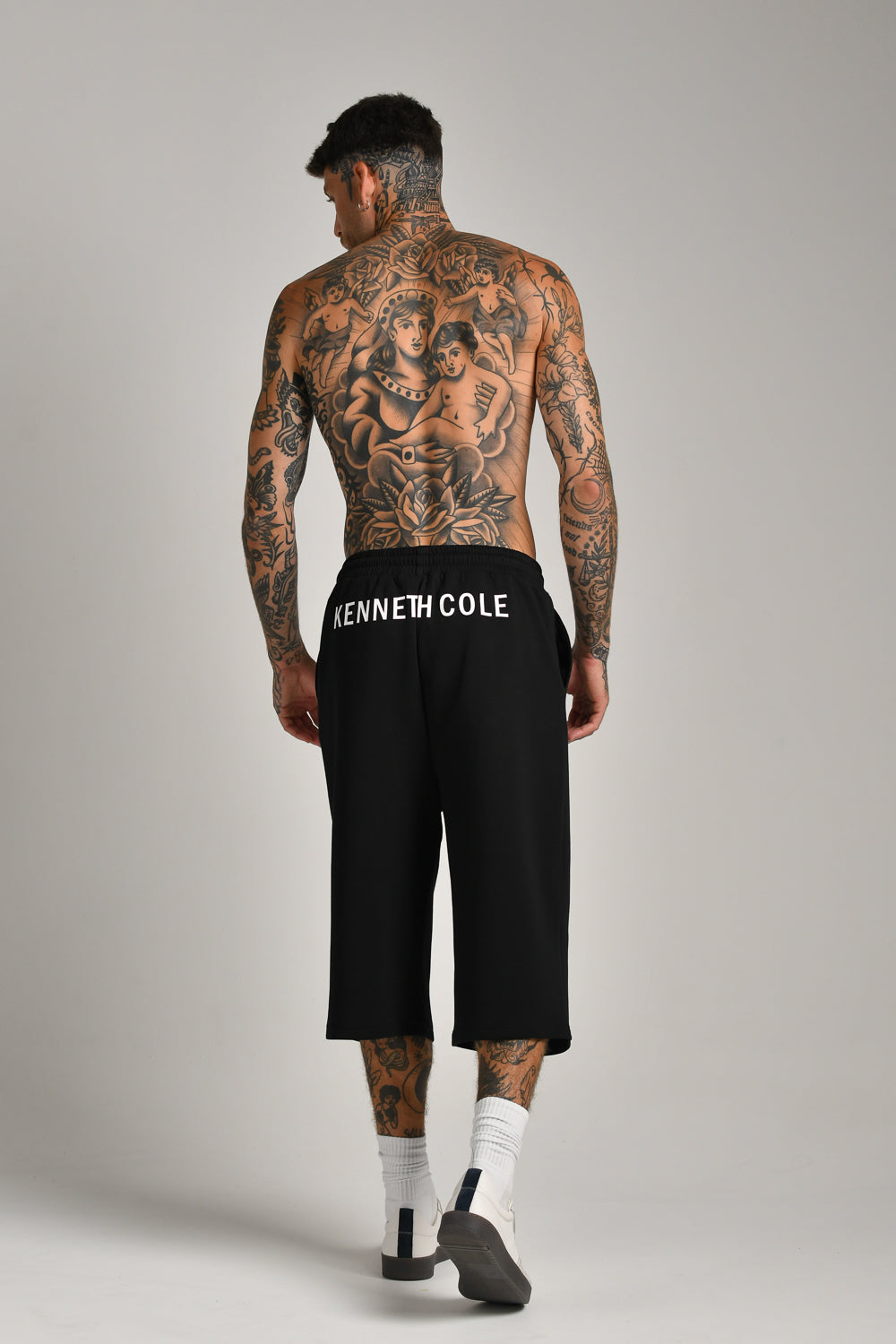 מכנסי ברמודה אוברסייז לגברים