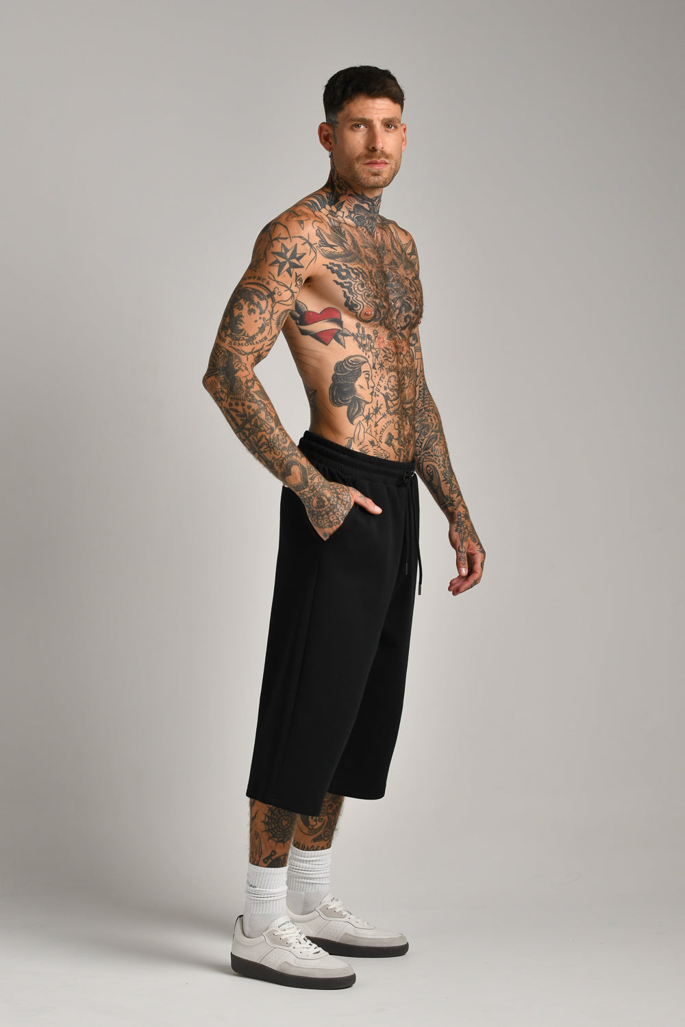 מכנסי ברמודה אוברסייז לגברים