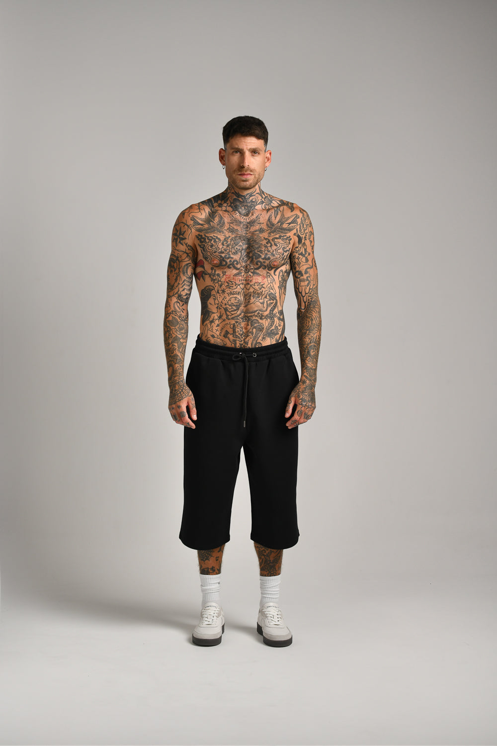 מכנסי ברמודה אוברסייז לגברים