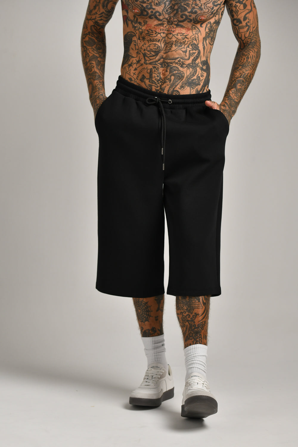 מכנסי ברמודה אוברסייז לגברים