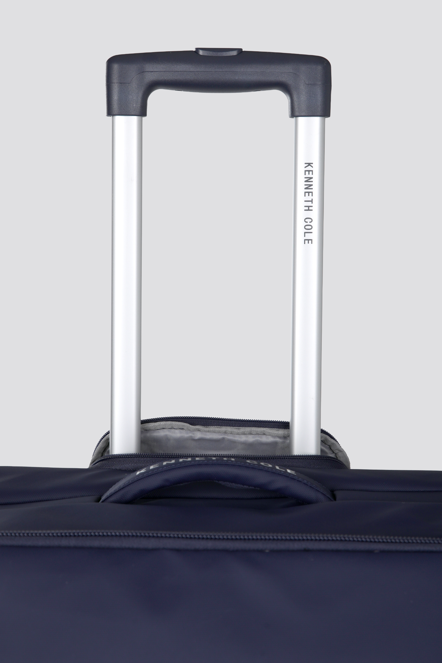 מזוודת בד גודל 20" אינץ' | קנת קול