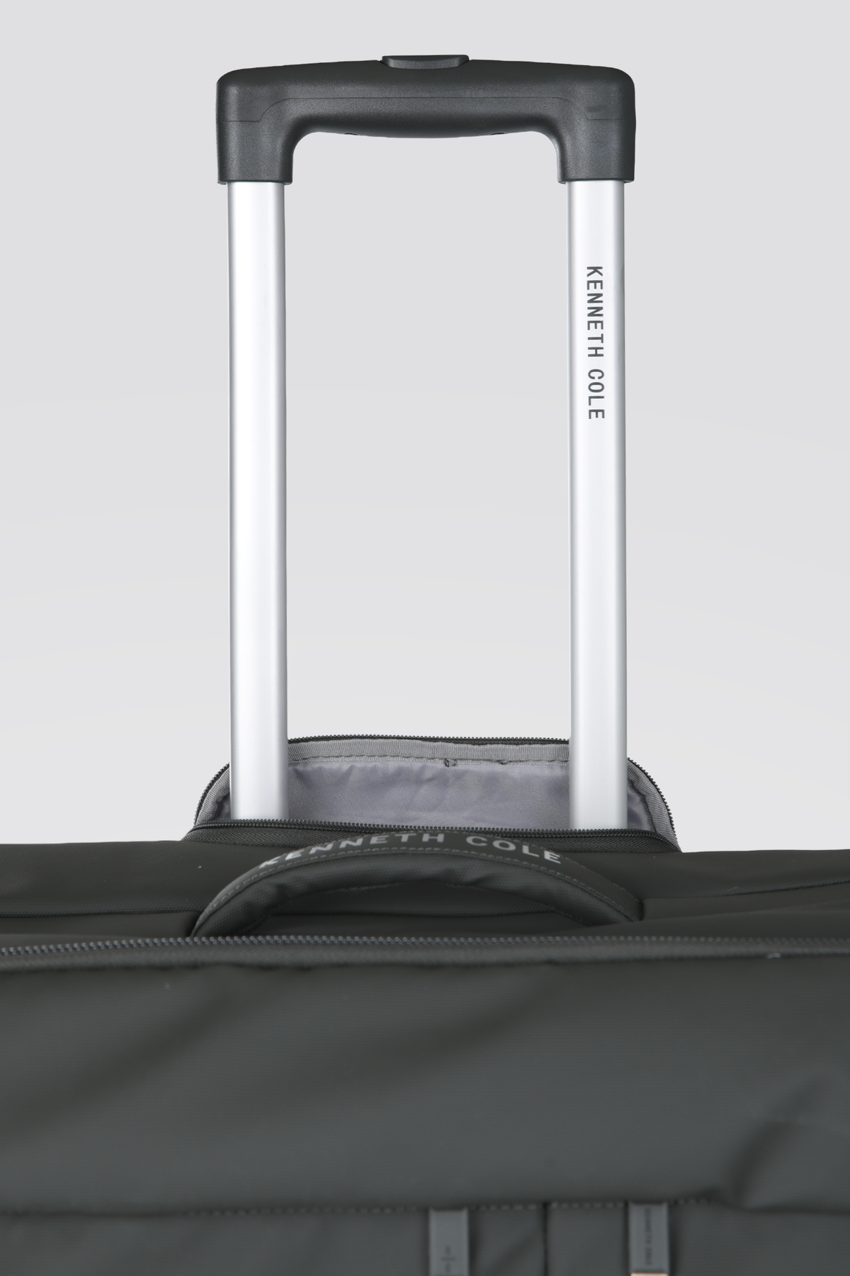 מזוודת בד גודל 20" אינץ' | קנת קול