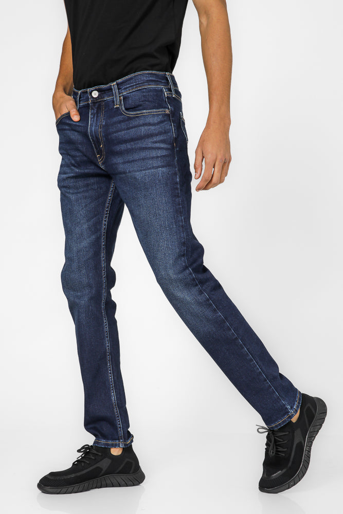 ג'ינס לגברים בצבע כחול 512 SLIM TAP