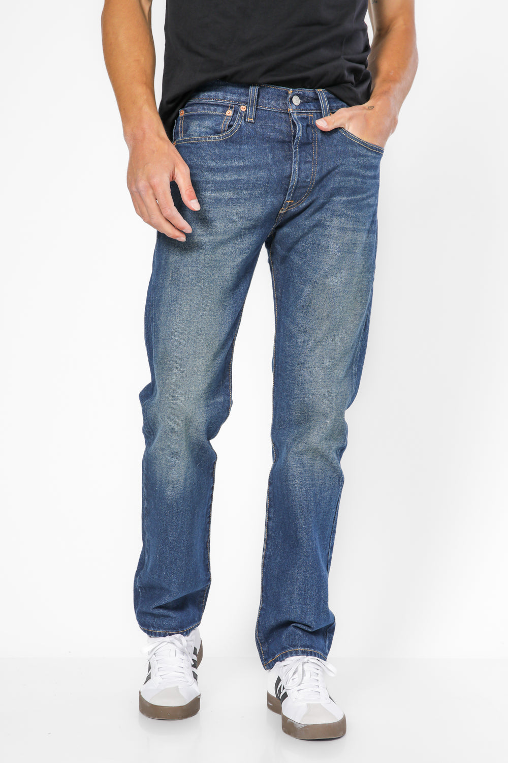 ג'ינס 501 בצבע כחול