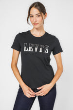 טישירט לוגו בצבע שחור