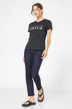 טישירט לוגו בצבע שחור