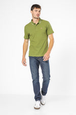 חולצת פולו בצבע ירוק 