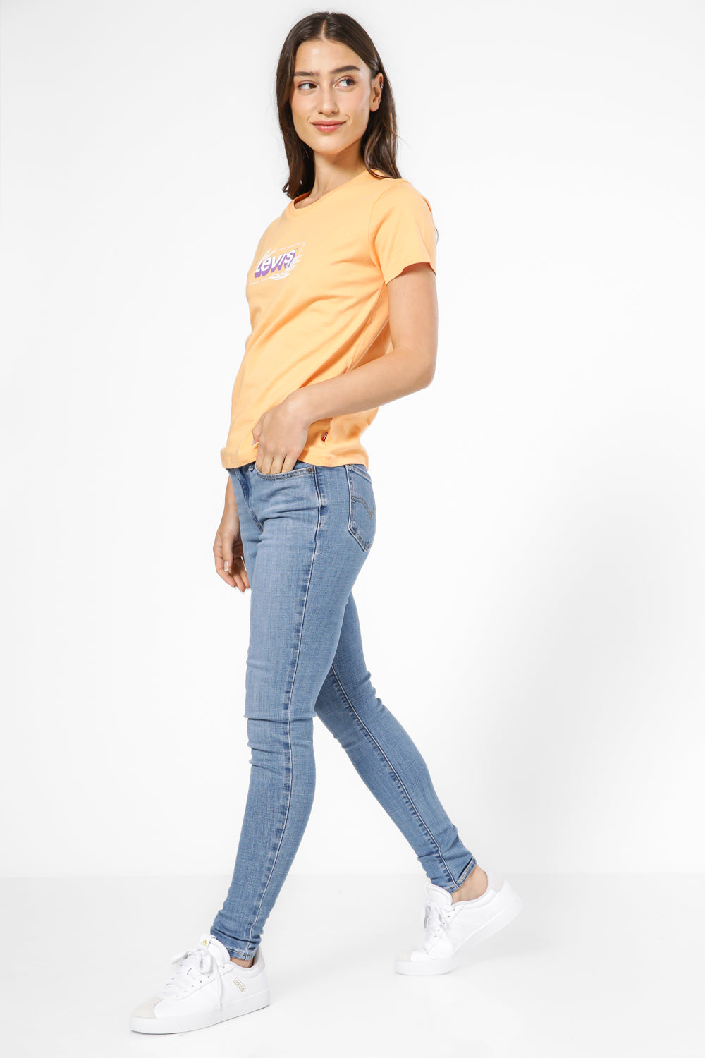 טישירט עם הדפס בצבע כתום