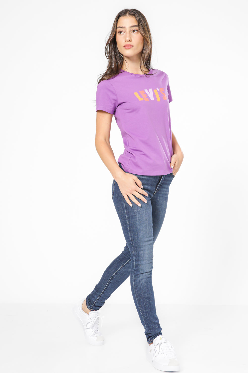 טישירט עם הדפס בצבע סגול