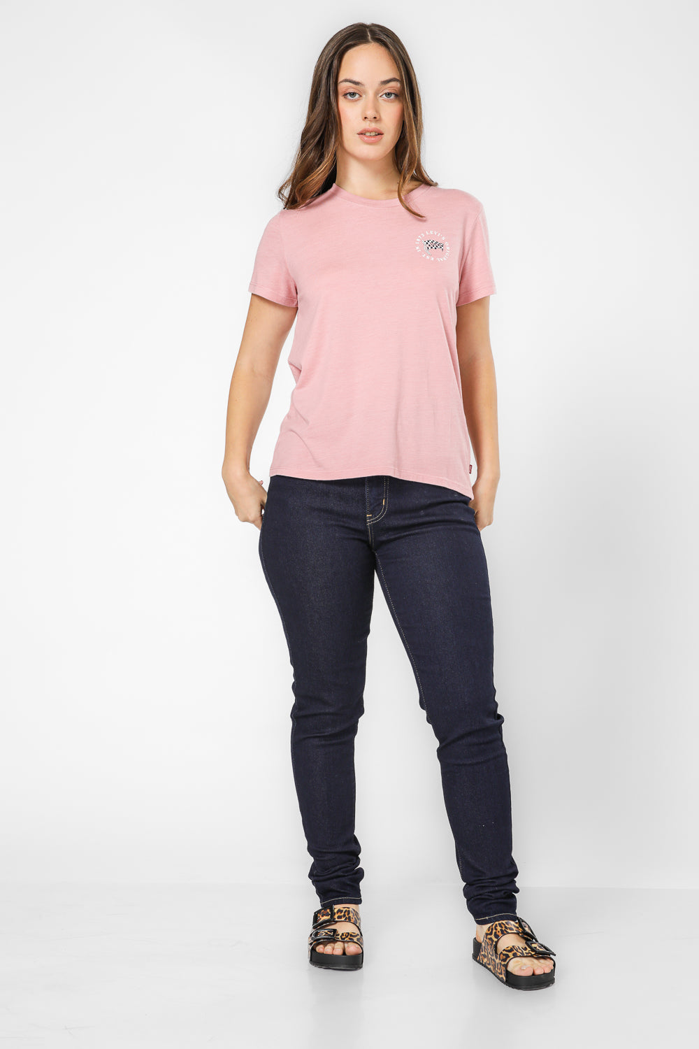 טישירט בייסיק בצבע ורוד