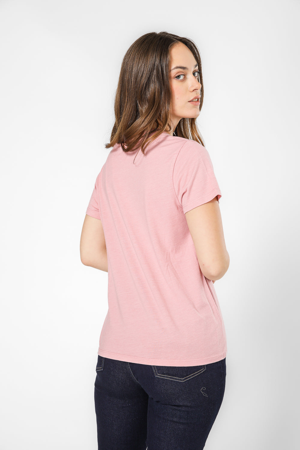 טישירט בייסיק בצבע ורוד
