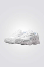 נעלי ספורט Nike Initiator לנשים | נייקי