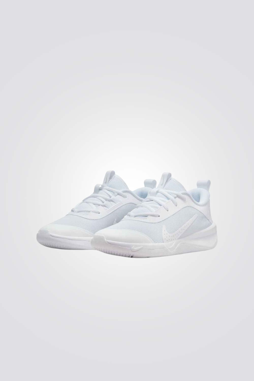 נעלי ספורט Nike Omni Multi-Court לנוער