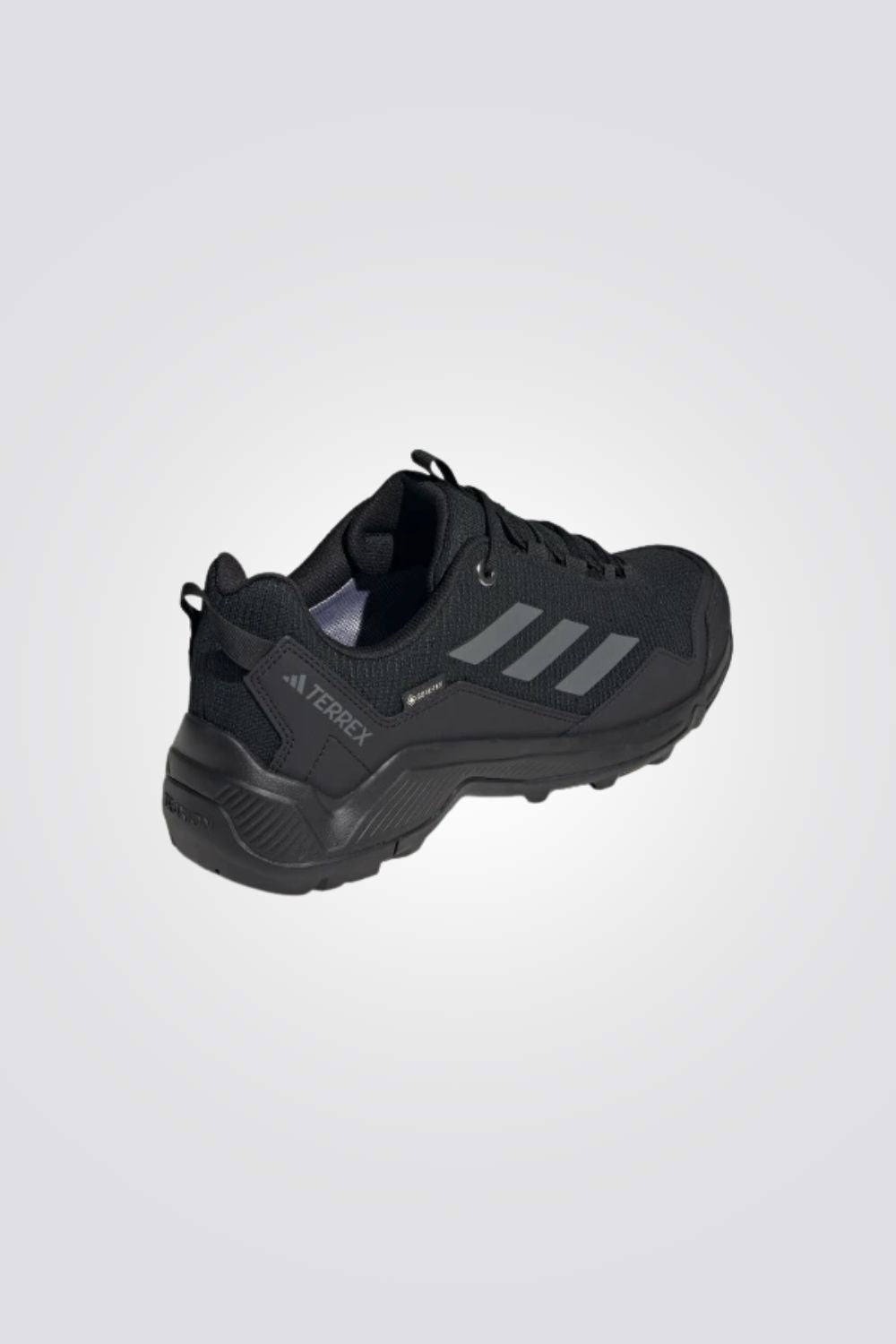 נעלי ספורט המיועדות לשטח | אדידס