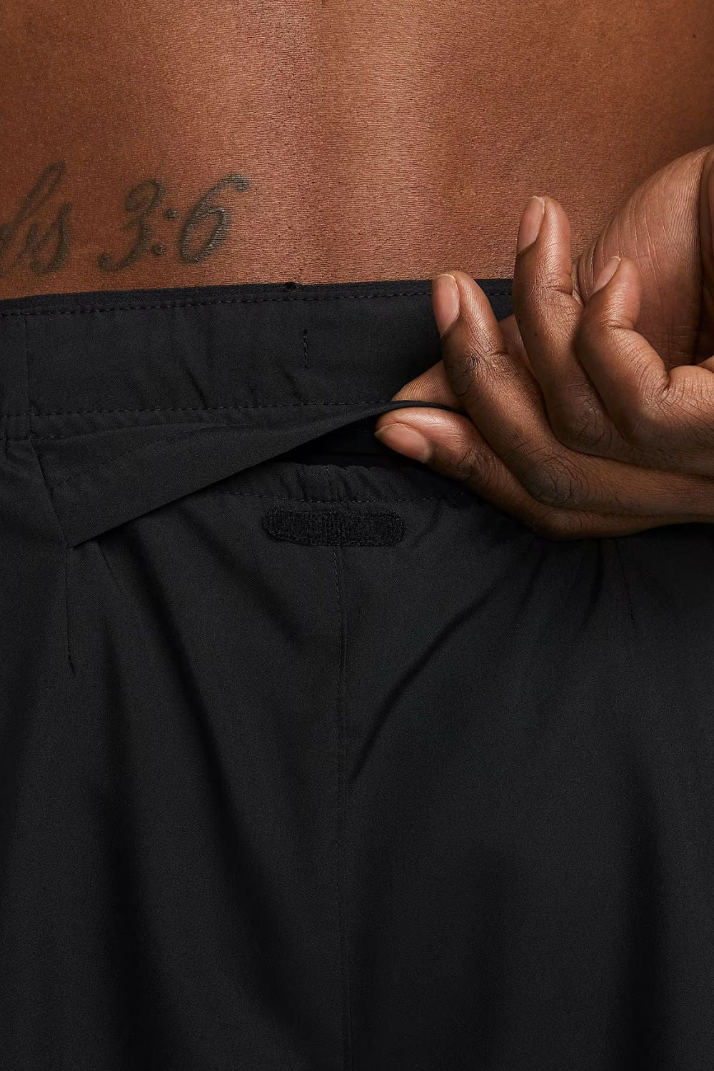 מכנסי ספורט Nike Challenger לגברים