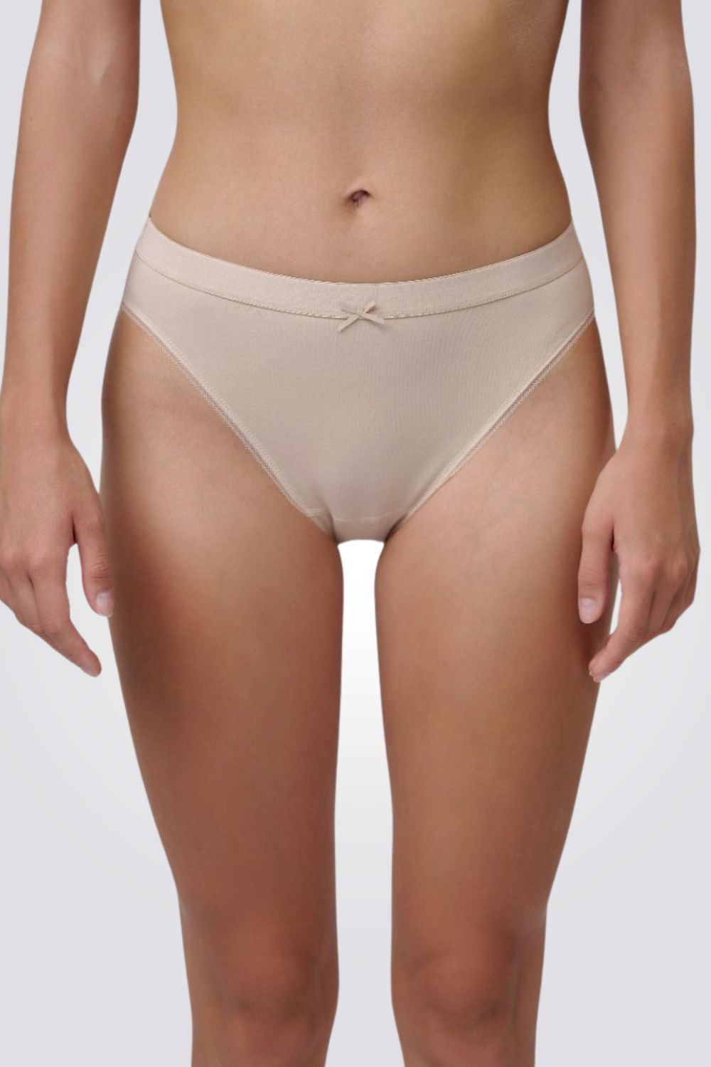 תחתוני ביקיני היי לג בשילוב תחרה | פמינה