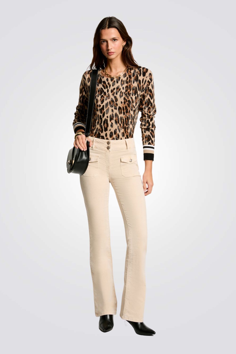 סריג עם הדפס מנומר 