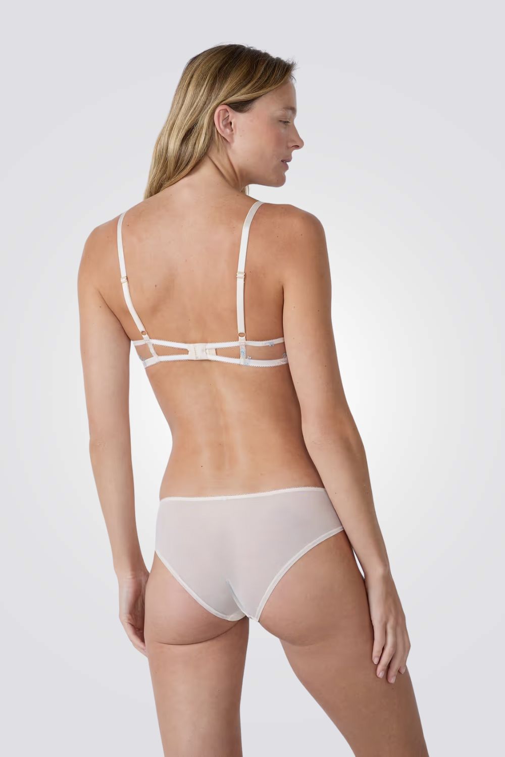 חזייה מרופדת N*4 FLOWERS לנשים