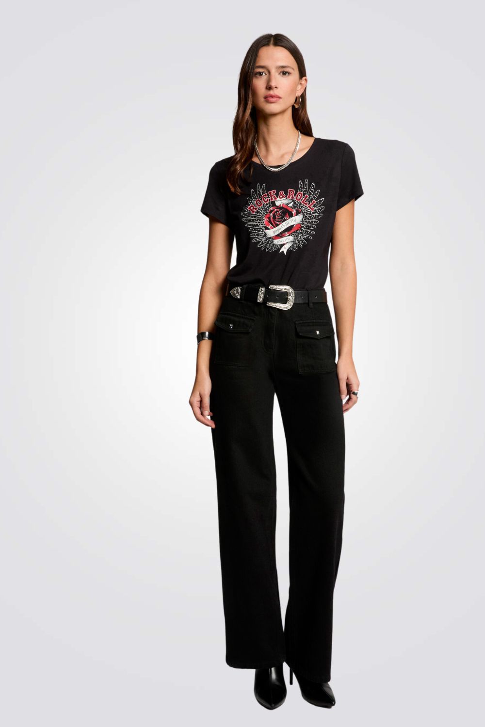 טישירט הדפס בחזית ROCK & ROLL