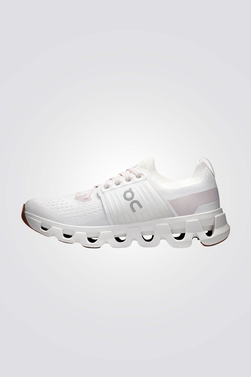 נעלי ספורט Cloudswift 4 לנשים | און 