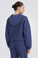 סווטשירט בטקסטורת וואפל ומכפלת מתכווננת לנשים| 4F